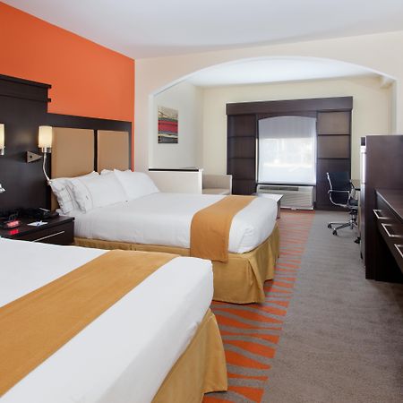 Holiday Inn Express Dalton Eksteriør billede
