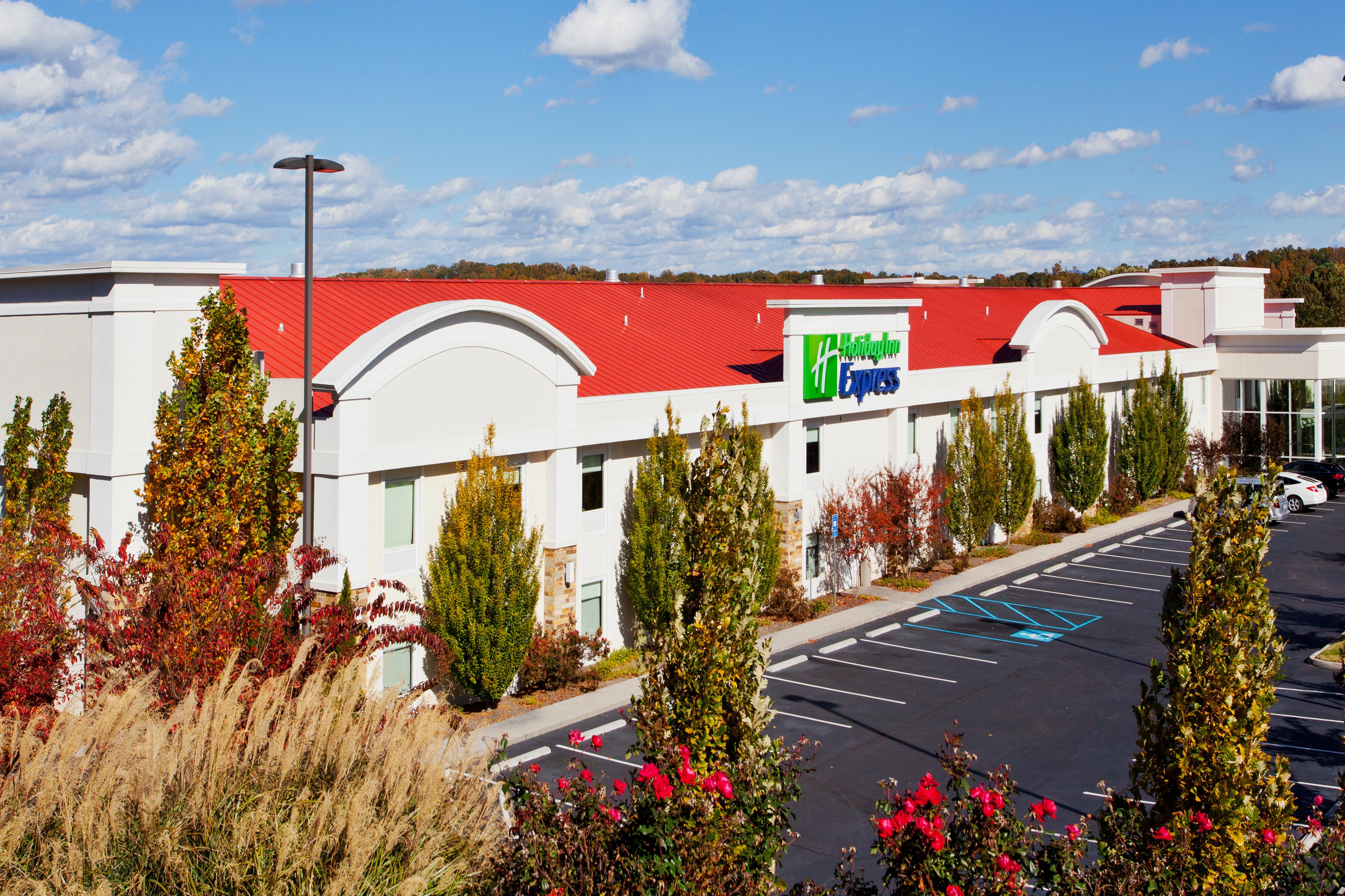 Holiday Inn Express Dalton Eksteriør billede