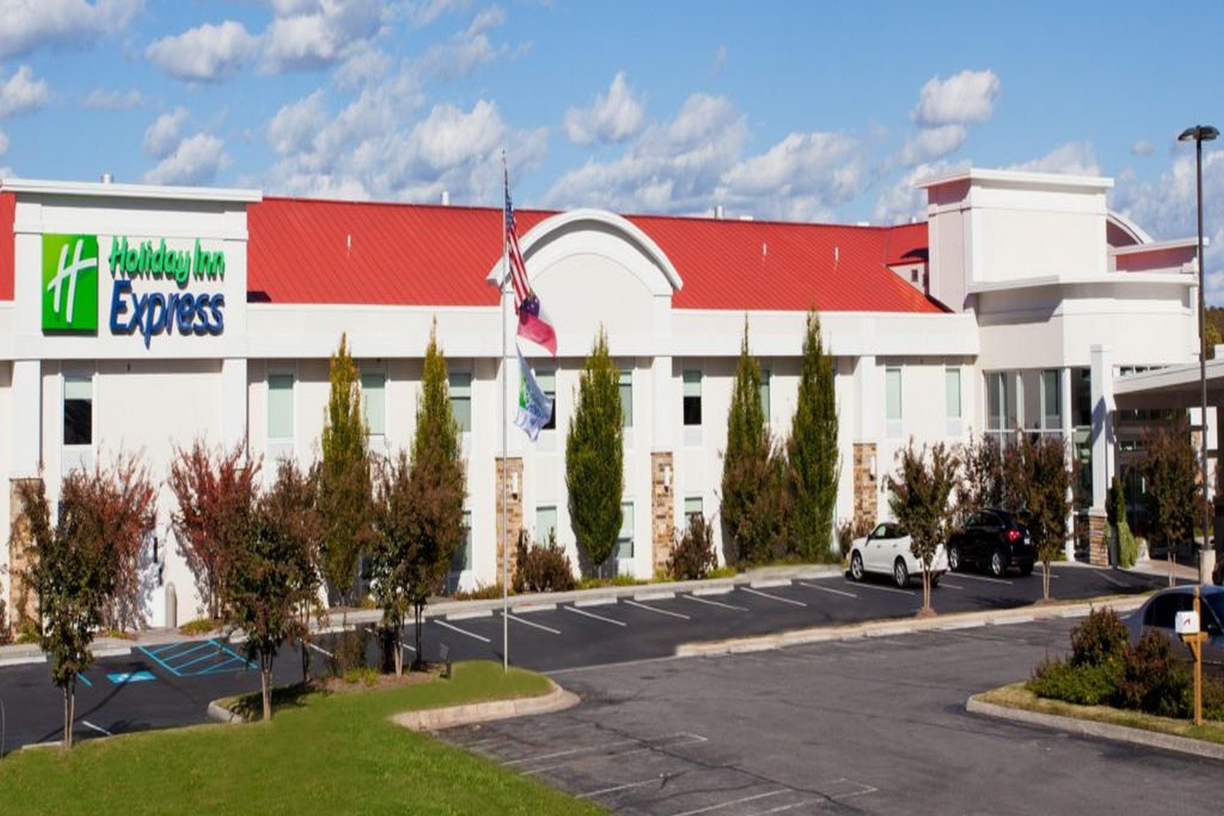Holiday Inn Express Dalton Eksteriør billede