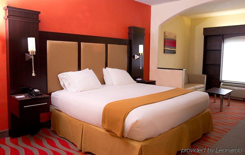 Holiday Inn Express Dalton Værelse billede